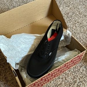 Black Vans NIB Size Women’s 7.5